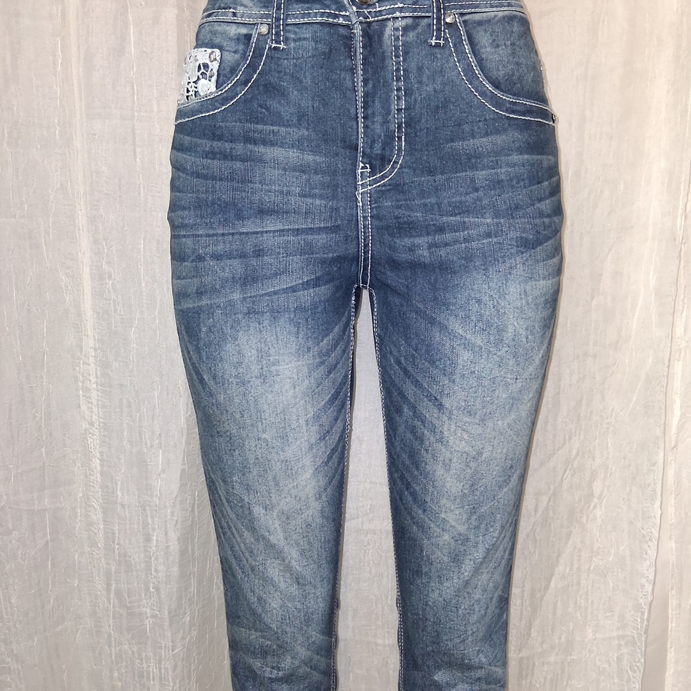 CATO premium Classic Blue Boot Cut Women's Jeans Size  8 - Picture 4 of 16